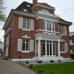 Villa Linnenschmidt, Historische Villa, Bremen Zentral, Hbf, Messe, Oevb Arena, Kostenloser Parkplatz * Βρέμη