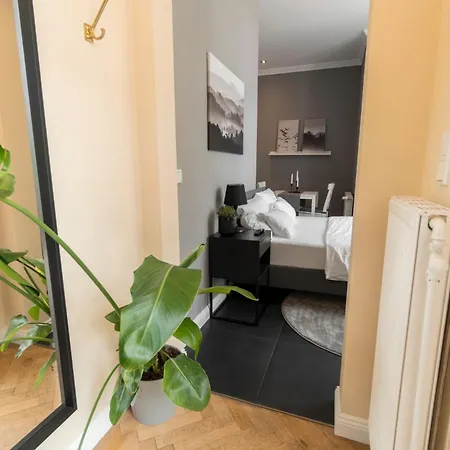 Linnenschmidt Apartments,zentrale Lage Nahe Hbf, Altstadt & Oevb-arena Daire *