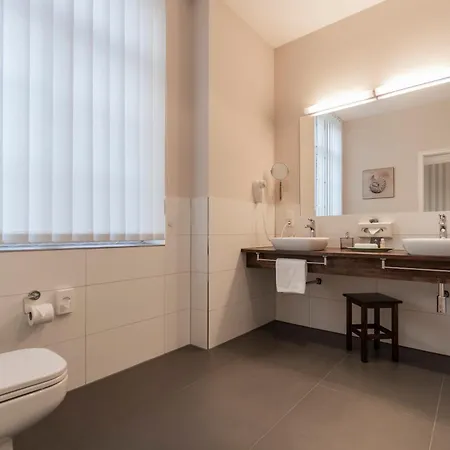 Linnenschmidt In Zentraler Lage Apartament *