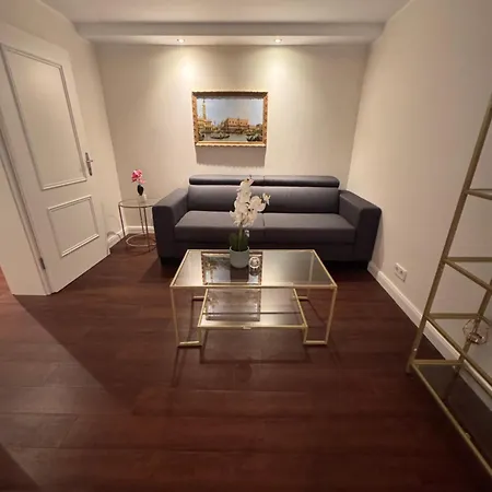 Linnenschmidt Apartment