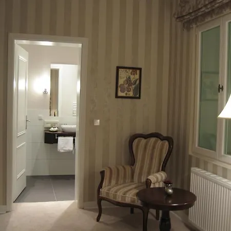 Appartement Linnenschmidt, Historische Villa, Zentral, Hbf, Messe, Oevb Arena, Kostenloser Parkplatz, Altstadt *
