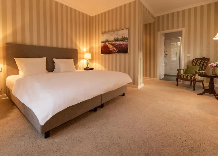 Villa Linnenschmidt Bremen - Zentral - Nahe Hbf I Messe I Altstadt I Oevb